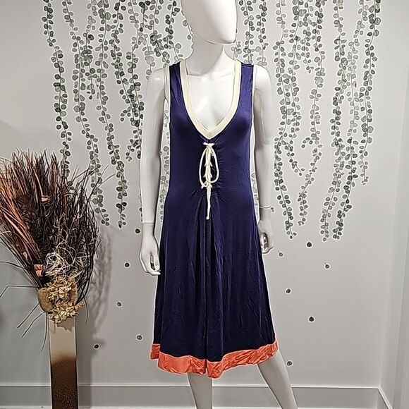 La Made V Neck Midi Summer Dress - Picture 2 of 7